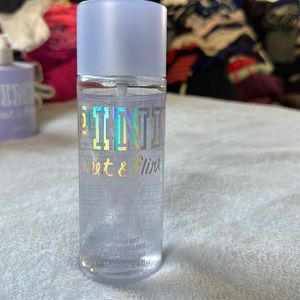Victoria’s Secret PINK sparkle body mist